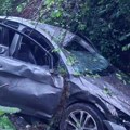 Vozilo sletelo u kanal, ima povređenih: Teška saobraćajna nesreće na magistralnom putu Bijelo Polje - Mojkovac (foto)