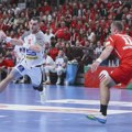 Haos na meču Srbije: Mađari nasrnuli na Borzaša, drama u Vespremu