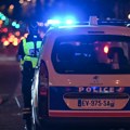Dva francuska policajca povređena nožem, napadač uhapšen, uzvikivao: Alahu akbar