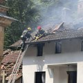 Lokalizovan požar na konaku u Vraćevšnici, predsednik opštine Gornji Milanovac najavio rekonstrukciju