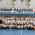 Održan prvi memorijalni rukometni turnir Dragomir Radukin Drašpika": U znaku Jugovića i legendi