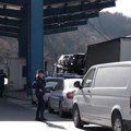 Prvom transportu dinara posle odluke CBK zabranjen ulaz na Kosovo: Vozilo vraćeno s Jarinja