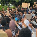 Kralj Maroka traži od poslanika da se izbore sa društvenim nepravdama koje su pokrenule proteste