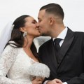 Prija u savršenom odelu, Ilda sinonim za eleganciju: Svaba Uroša Živkovića okupila celu estradu FOTO