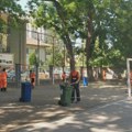 Uređivanje školskih dvorišta u Nišu pred početak školske godine