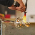 Industrija stakla u vreme globalne nestabilnosti: Negde se fabrike gase, negde ustaju iz pepela