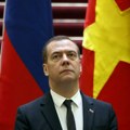 Medvedev: Kijev bez američkih obaveštajnih podataka slep i u panici