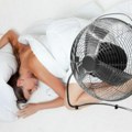 Da li je bezbedno da ventilatori rade celu noć: Stručnjaci upozoravaju na ove probleme