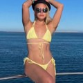 "Lele, stavi nešto u te grudi, mi ćemo ti platiti": Naša pevačica ne želi da ugradi slikone - otkrila sa čime se suočava…