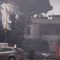 Prvi snimci užasa u Rimu, eksplozija raznela benzinsku pumpu: Građani u panici beže, sve gori