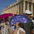 Toplotni talas u Grčkoj, zatvoren Akropolj, u okolini Soluna subjektivni osećaj 52 stepena