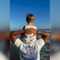 Marija Šerifović nosi Maria na ramenima: Pevačica objavila snimak iz Španije: "Ko ti ovo može platiti, druže moj?" (video)…