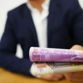Kao što je Vučić i najavio: Ministarstvo predložilo da minimalac u sledećoj godini bude 550 evra