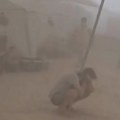 (Video) Ne vidi se prst pred okom, hiljade ljudi zarobljeno! Haos na najpoznatijem festivalu na svetu, aerodrom u totalnom…