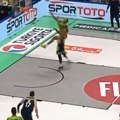 Tragičan poraz šampiona Evrope: Tofaš ih srušio na 0.5 do kraja, ovakvi pogoci se retko viđaju!