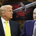Tramp diže ruke! "nek se Rusi i ukrajinci bore, ponekad morate da ih pustite!" Ne da Tomahavke Kijevu i poručuje: Putin je…
