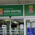 Novobeogradska opština ne farba stubiće, trotoare, semafore i bandere u crveno-belu boju