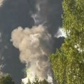 "Saobraćaj prema Moskvi blokiran, gust dim iznad grada": Ukrajinski dron pogodio hemijsko postrojenje i skladišta goriva