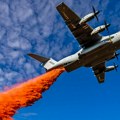 Bačen u vatru: Airbus A400M prvi put gasi požar, može da izbaci do 20 tona