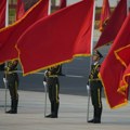 Kina smenila dvojicu najviših vojnih zvaničnika