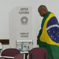U Brazilu počeo prvi krug predsedničkih izbora: Glavni kandidati Lula da Silva i Flavio Bolsonaro