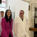 Ministarka Žarić Kovačević obišla porodilište u Nišu: Nastavljamo sa jačanjem podrške porodicama (foto)