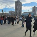 Studenti novosadskog univerziteta otputovali na proteste i blokadu saobraćaja u Beograd