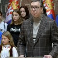 Vučić ugostio 100 učenika osnovnih škola sa KiM: Pogrom srpskog stanovništva traje i 20 godina kasnije