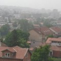 Nevreme u Beogradu: Olujni vetar oduvao šatore iz “Ćacilenda” (VIDEO)