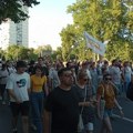 Protestna kolona iz Zemuna krenula ka Gazeli