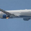 Nakon poletanja iz Los Anđelesa zapalio se motor aviona sa 235 ljudi