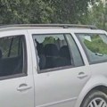 Žena demolirala automobil bivšem partneru: Polomila stakla i retrovizore, a gume izbušila: Policija u Prijepolju podnela…