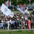 UŽIVO Protest na Slaviji: Nepregledne kolone građana pristižu, policija i incidenti u Ćacilendu (VIDEO)