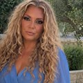 "Nešto iz moje bašte" Pevačica napustila Beograd i preselila se na planinu: zasadila organski paradajz