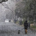 Nesvakidašnji prizor iz Južne Afrike: Sneg pao u Johanesburgu posle 11 godina /video, foto/