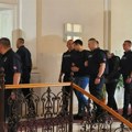 Incident u sudnici po uvođenju Uroša Blažića, roditelji žrtava napali optuženog