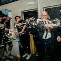 Željkovih 46 trofeja i „kupanje”