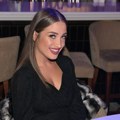 Milica Jokić u kupaćem kostimu usijala mreže: Pozirala na bazenu, komentari se samo nižu FOTO