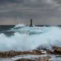 Hrvati na udaru termobaričke doline: Tutnji snažno nevreme, nosi oluje, pljuskove i mogući grad