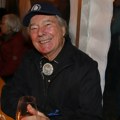 Umro Renato Kasaro