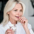 Vitamin D, omega-3 i biotin: Koji suplementi su važni za žene u srednjim godinama?