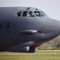 Srušio se američki bombarder B-52 u Kaliforniji, osam članova posade poginulo