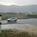 (Foto, video) Potop u Prijepolju! Nevreme se sručilo u trenu: munje paraju nebo, ulice se pretvorile u reke
