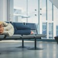 Lakše presedanje između letova: Aerodrom u Istanbulu nudi kapsule za spavanje koje pomažu u borbi protiv džetleg (VIDEO)