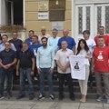 Organizovana zajednička akcija pod nazivom „Stop pljački“ 11 opozicionih stranaka i „Sloge“ iz Užica (VIDEO)