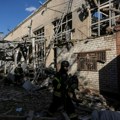 U ruskom napadu na Harkiv povrijeđene četiri osobe, oštećena infrastruktura