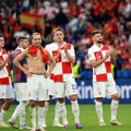 Navijači teško podneli poraz Hrvatske - leteli su televizori VIDEO