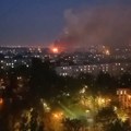 Nekoliko mrtvih, više od 15 povređenih: Snažna eksplozija u Moskvi, požar urušio stambenu zgradu: Vatrogasci pokušavaju…