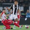 UŽIVO - Kad Partizan nije poveo, Zvezda jeste! Pun stadion je domaćinova snaga