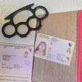 Policija privela državljane BiH ispred Pionirskog parka Imali su boksere i maske sa albanskim simbolima!